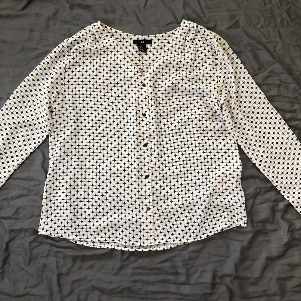 H&M Black and White Blouse